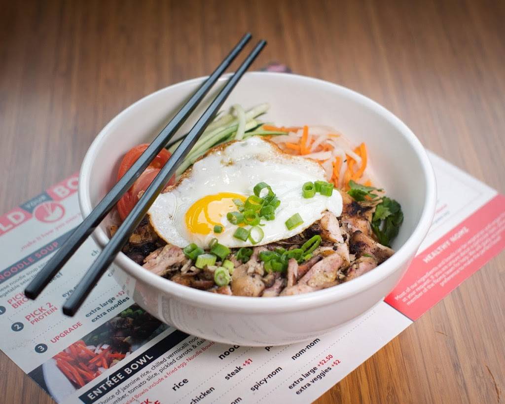 Viet-Nomz | restaurant | 7581 University Blvd, Winter Park, FL 32792, USA | 4076366069 OR +1 407-636-6069