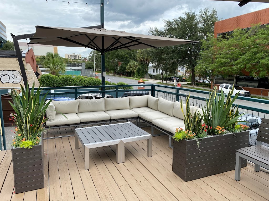 Chucks Fish Tallahassee | restaurant | 224 E College Ave, Tallahassee, FL 32301, USA | 8505977506 OR +1 850-597-7506