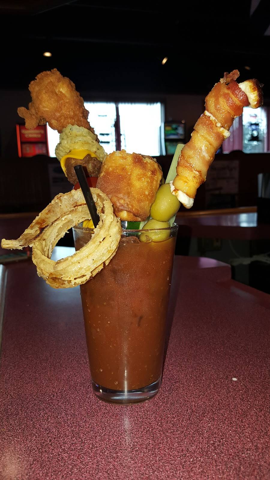 Jumpin Joes Sports Bar & Grill | restaurant | 1100 W Galena Ave, Freeport, IL 61032, USA | 8152356145 OR +1 815-235-6145