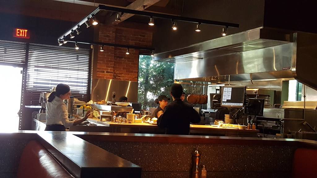 Third & Hollywood | restaurant | 1433 W 3rd Ave, Grandview Heights, OH 43212, USA | 6144880303 OR +1 614-488-0303