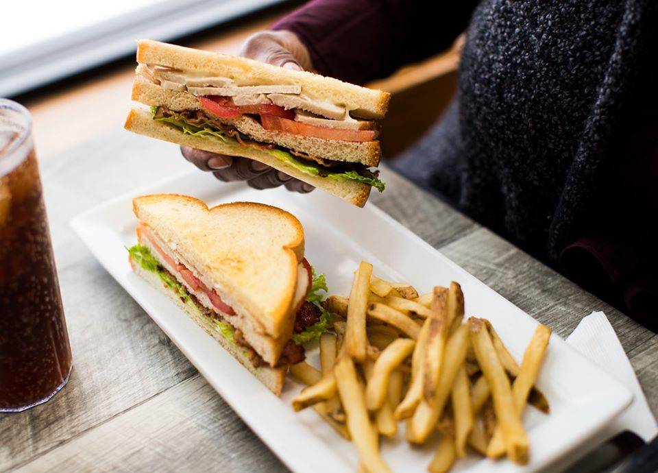 Perkins Restaurant & Bakery | bakery | 230 North Admiral Byrd Rd, Salt Lake City, UT 84116, USA | 8013554488 OR +1 801-355-4488