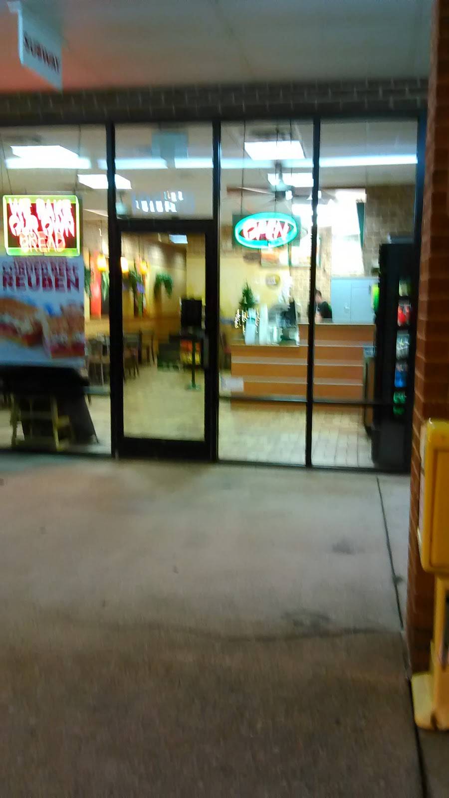 Subway | restaurant | 10635 Spotsylvania Ave, Fredericksburg, VA 22408, USA | 5408919069 OR +1 540-891-9069