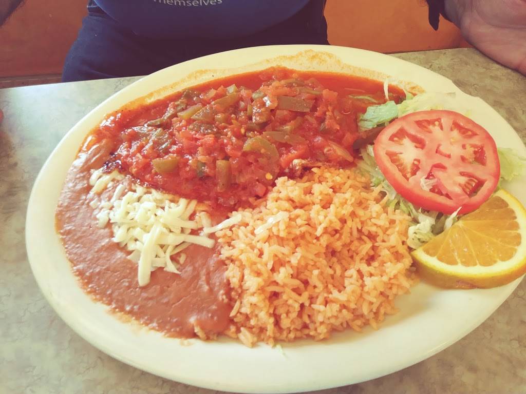 Los Portales | restaurant | 2 E Main St, Chicago Heights, IL 60411, USA | 7087547004 OR +1 708-754-7004