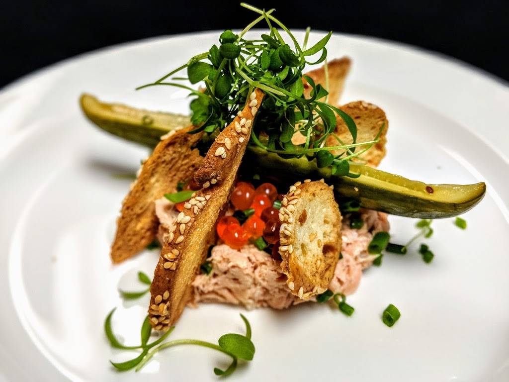 Golf Saint-Raphaël | restaurant | 1111 Montée de lÉglise, LÎle-Bizard, QC H9C 1H2, Canada | 5146964653 OR +1 514-696-4653