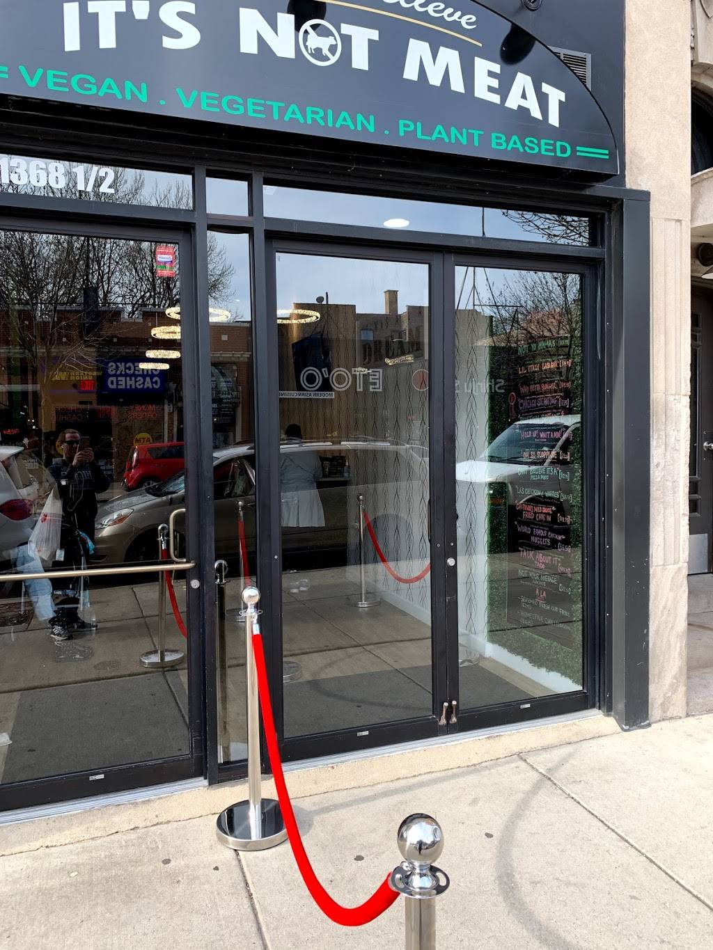 Cant Believe Its Not Meat | restaurant | 1368 E 53rd St, Chicago, IL 60615, USA | 7734356428 OR +1 773-435-6428