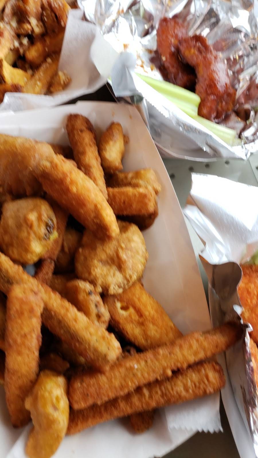 Spankys Food Factory | restaurant | 2458 Jericho Turnpike, Garden City Park, NY 11040, USA | 5162808440 OR +1 516-280-8440