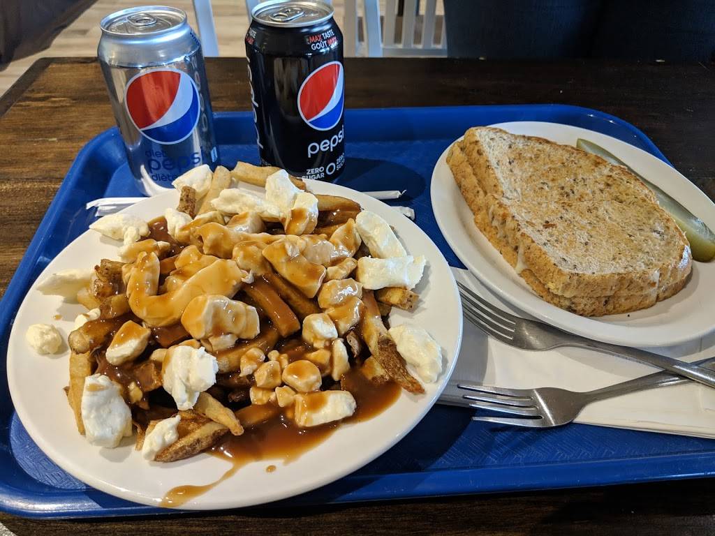 St. Albert Cheese Factory | restaurant | 150 St Paul St, St-Albert, ON K0A 3C0, Canada | 6139872806 OR +1 613-987-2806