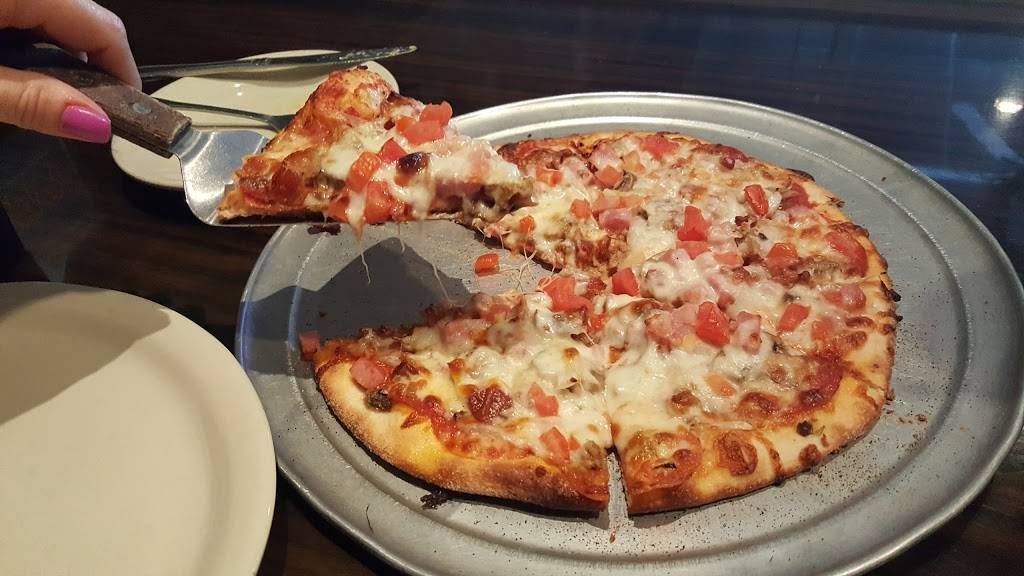 Brick Oven Pizzeria Ristorante | restaurant | Trinity Oaks Plaza, 9945 Trinity Blvd, Trinity, FL 34655, USA | 7273721302 OR +1 727-372-1302