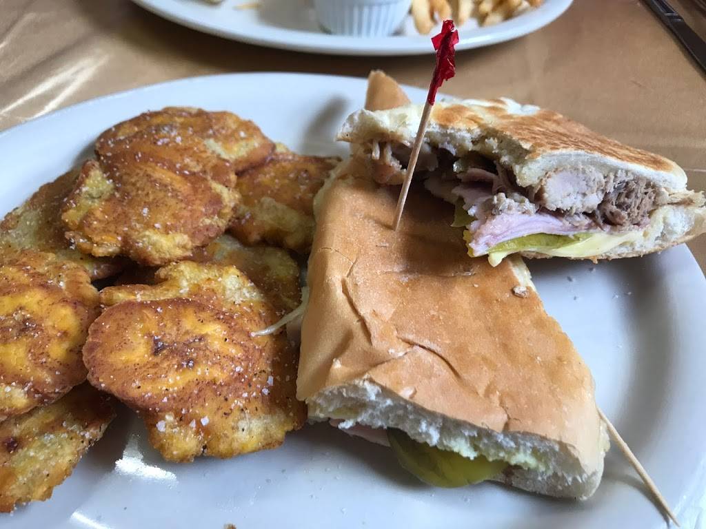 Sol Café | cafe | 31 Hungerford St, Torrington, CT 06790, USA | 8606185259 OR +1 860-618-5259