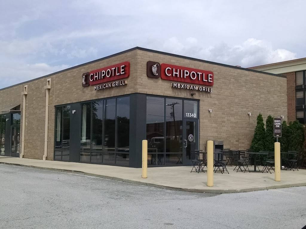 Chipotle Mexican Grill | restaurant | 13340 S Cicero Ave, Crestwood, IL 60445, USA | 7083770010 OR +1 708-377-0010