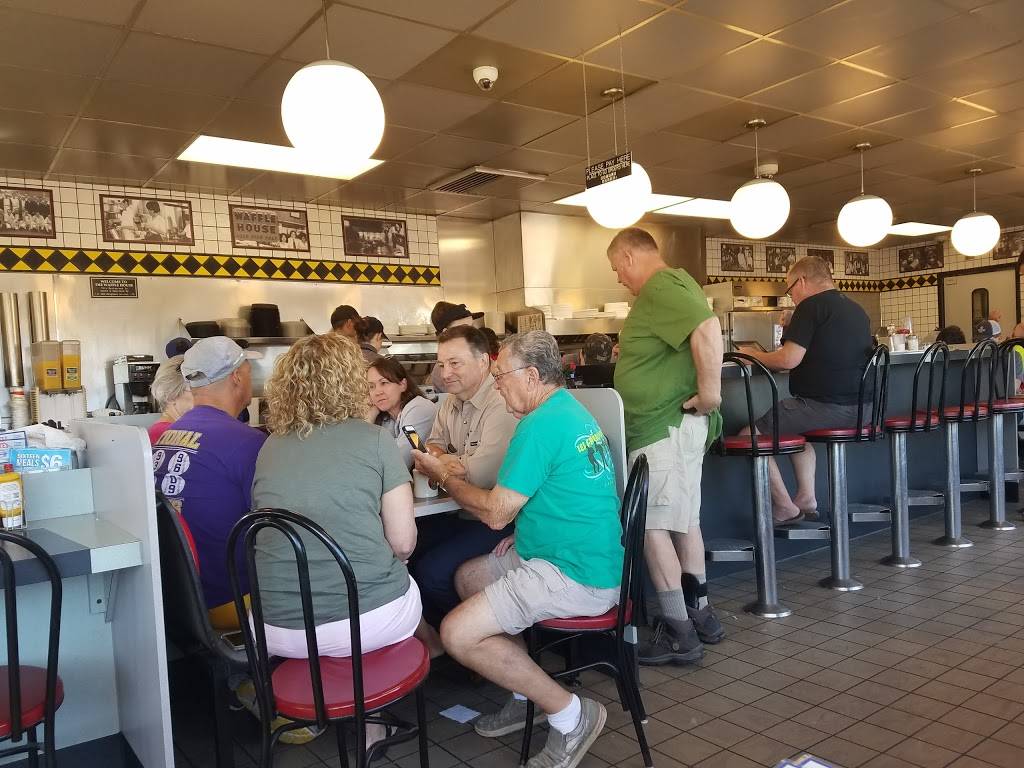 Waffle House | meal takeaway | 750 S Main St, Lumberton, TX 77657, USA | 4097553828 OR +1 409-755-3828