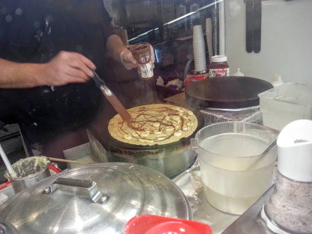 Crepes De Luxe | restaurant | 1979 W 25th St, Cleveland, OH 44113, USA | 2162412479 OR +1 216-241-2479