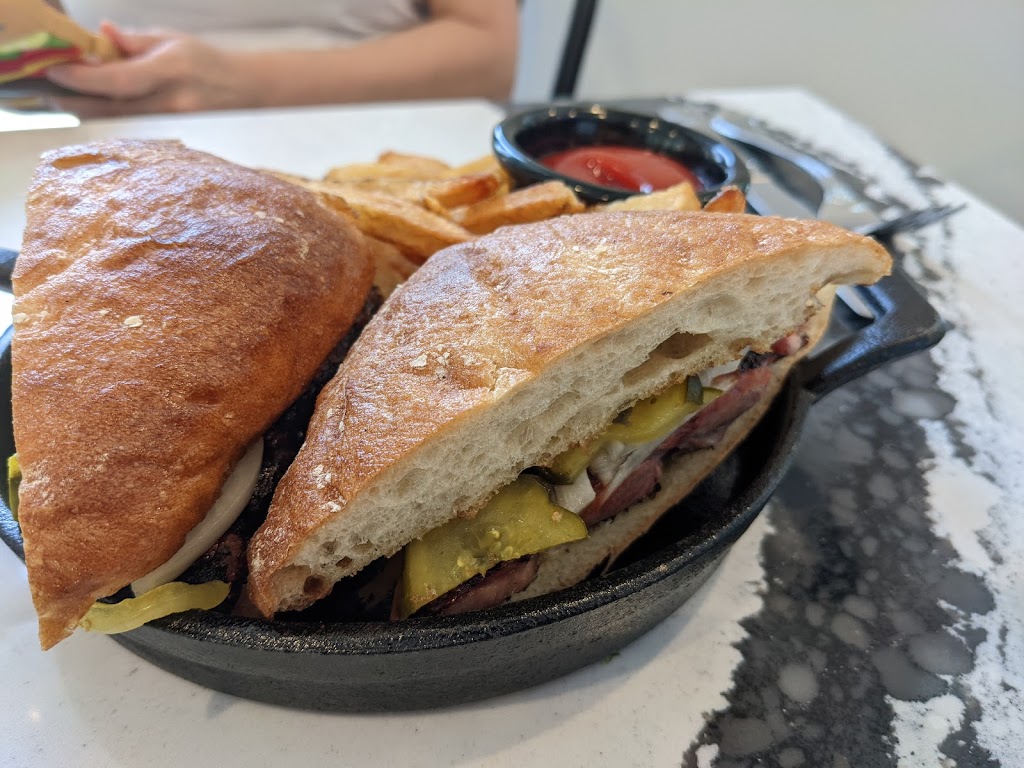 UnCommon Luncheonette | restaurant | 1028 N Garfield St, Arlington, VA 22201, USA | 5712100159 OR +1 571-210-0159