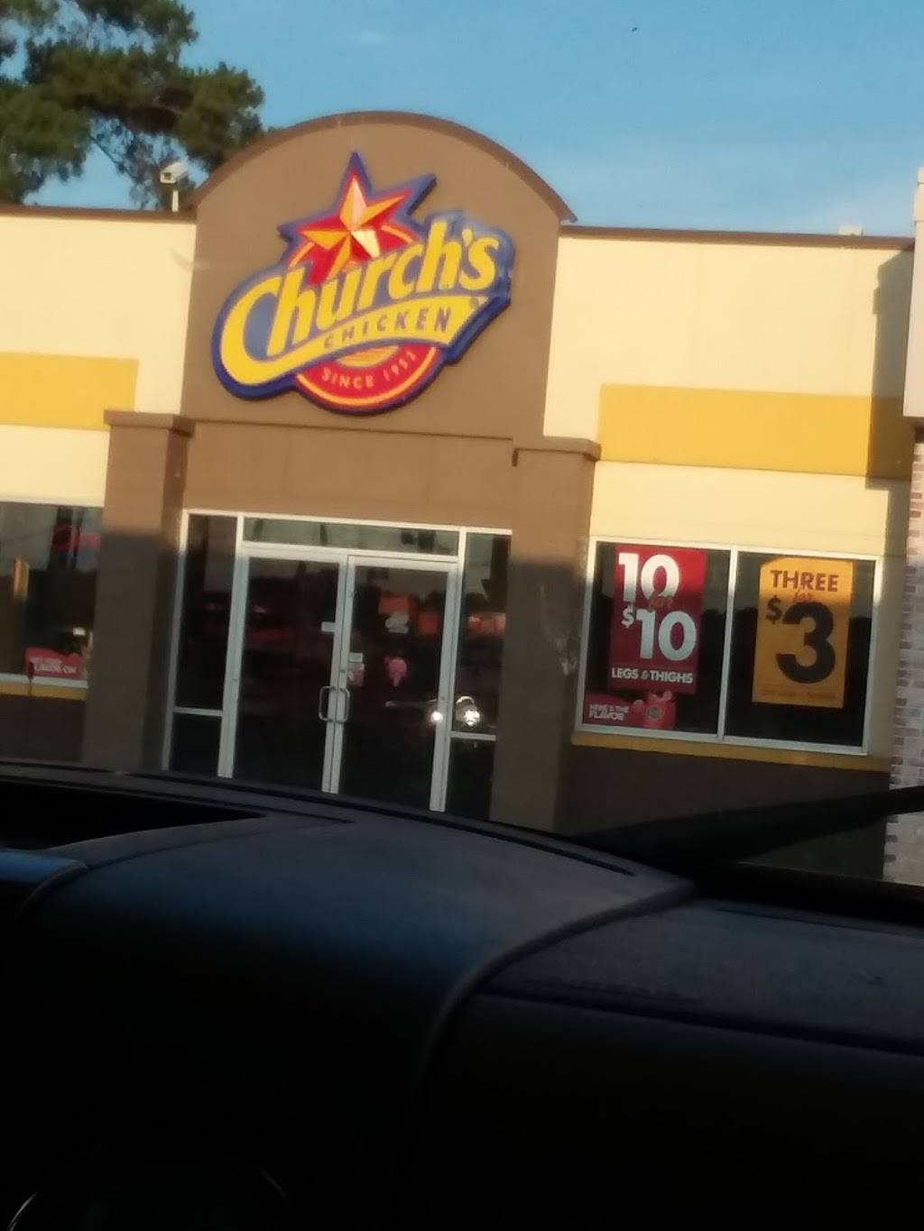 Churchs Chicken | restaurant | 2430 W Commerce St, Buffalo, TX 75831, USA | 9033229159 OR +1 903-322-9159