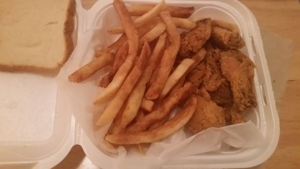 Sharks Fish & Chicken | restaurant | 254 Green Springs Hwy, Birmingham, AL 35209, USA | 2059413331 OR +1 205-941-3331
