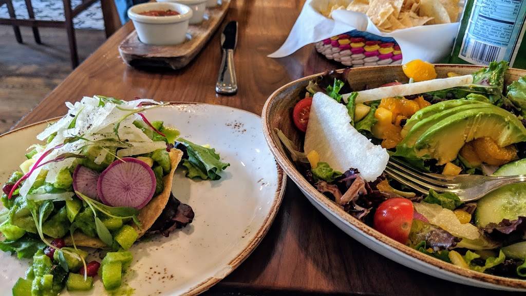 Santo Mezcal | restaurant | 119 State St, Santa Barbara, CA 93101, USA | 8058833593 OR +1 805-883-3593