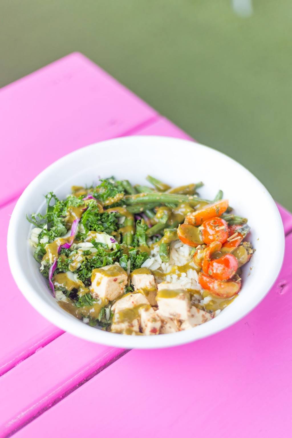 Fresh Kitchen | restaurant | 2853 S University Dr, Davie, FL 33328, USA | 9546593131 OR +1 954-659-3131