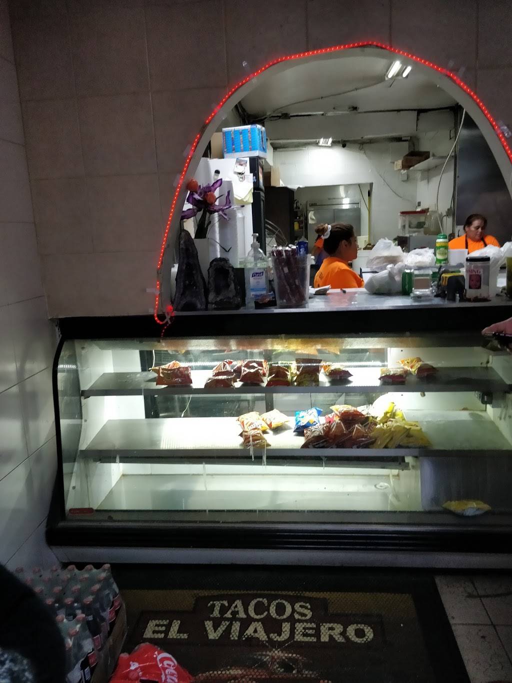 Tacos El Viajero | restaurant | 2025 S Beckley Ave, Dallas, TX 75224, USA | 2149425089 OR +1 214-942-5089