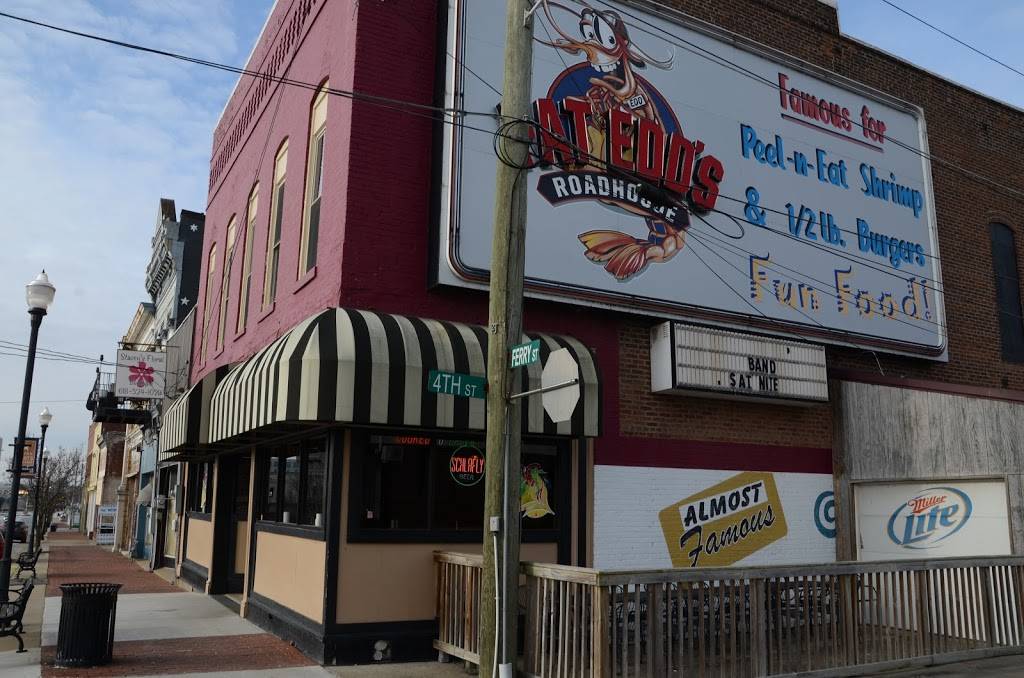 Fat Edds Roadhouse | restaurant | 323 Ferry St, Metropolis, IL 62960, USA | 6185245525 OR +1 618-524-5525