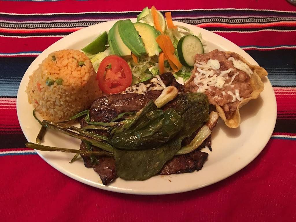 Los Panchos Restaurant Bar | restaurant | 4141 W 63rd St, Chicago, IL 60629, USA | 7735810821 OR +1 773-581-0821