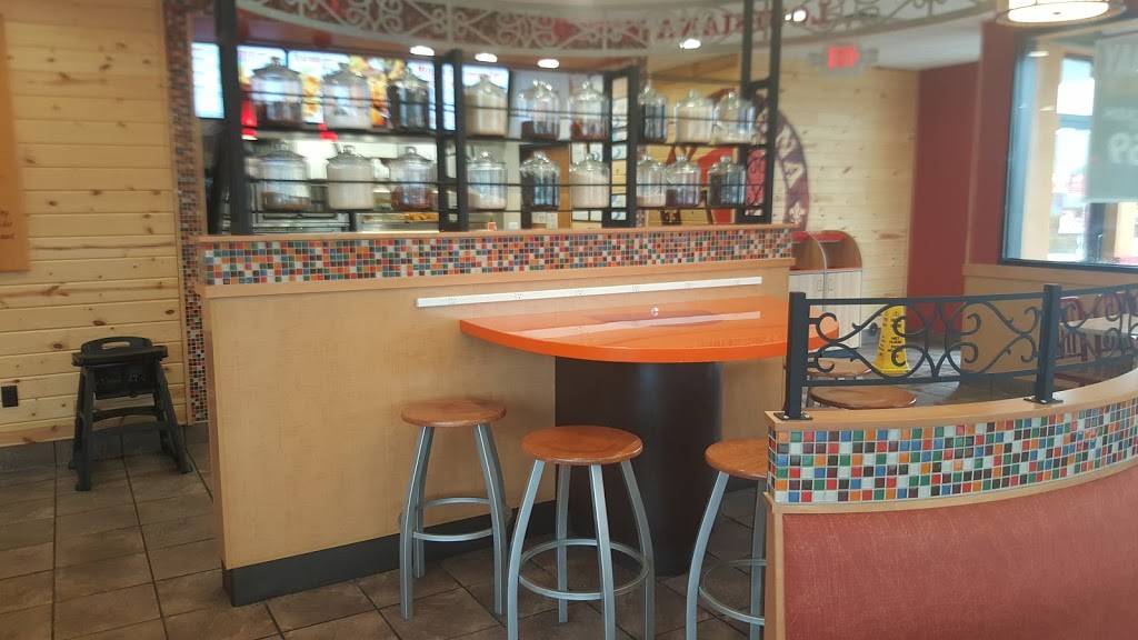 Popeyes Louisiana Kitchen | restaurant | 2528 14th St, Plano, TX 75074, USA | 9724235410 OR +1 972-423-5410