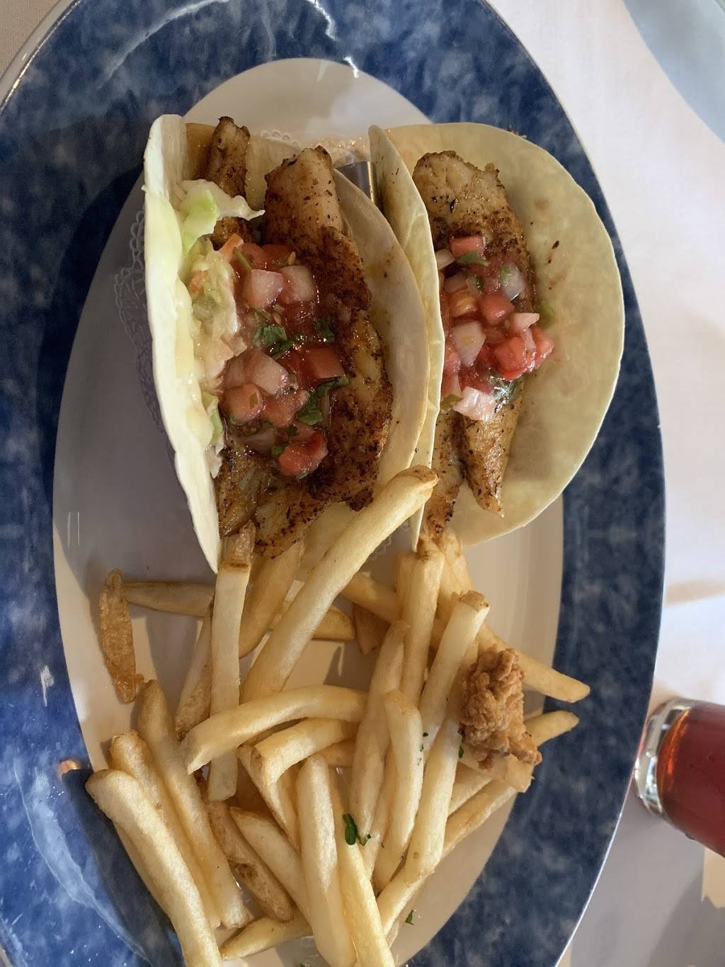 Blue Water Bay | restaurant | 319 FL-26, Melrose, FL 32666, USA | 3524751928 OR +1 352-475-1928