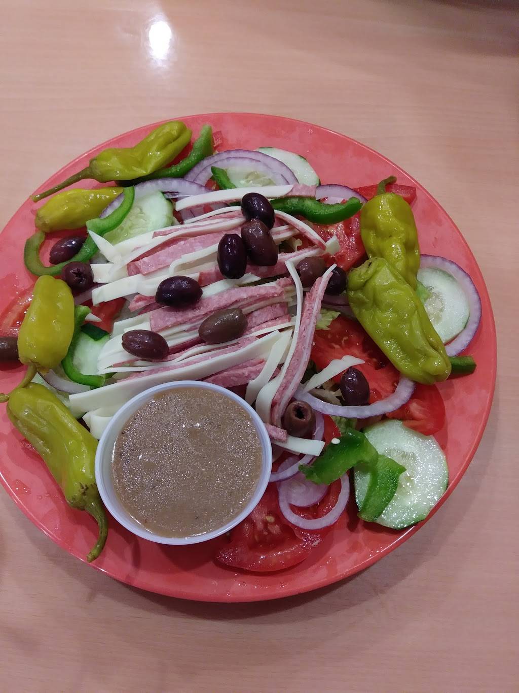 Capri Pizza & More | restaurant | 7825 Gall Blvd, Zephyrhills, FL 33541, USA | 8137832906 OR +1 813-783-2906