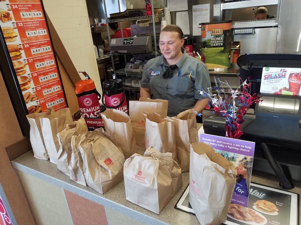 Jack in the Box | restaurant | 2291 W Esplanade Ave, San Jacinto, CA 92582, USA | 9516541310 OR +1 951-654-1310