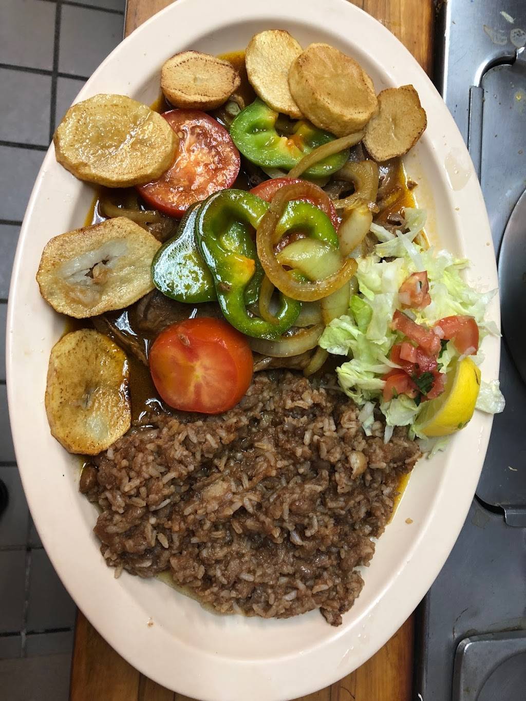 Pupuseria Y Taqueria Los Cocos | restaurant | 6130, 29617 Mission Blvd, Hayward, CA 94544, USA | 5108899919 OR +1 510-889-9919