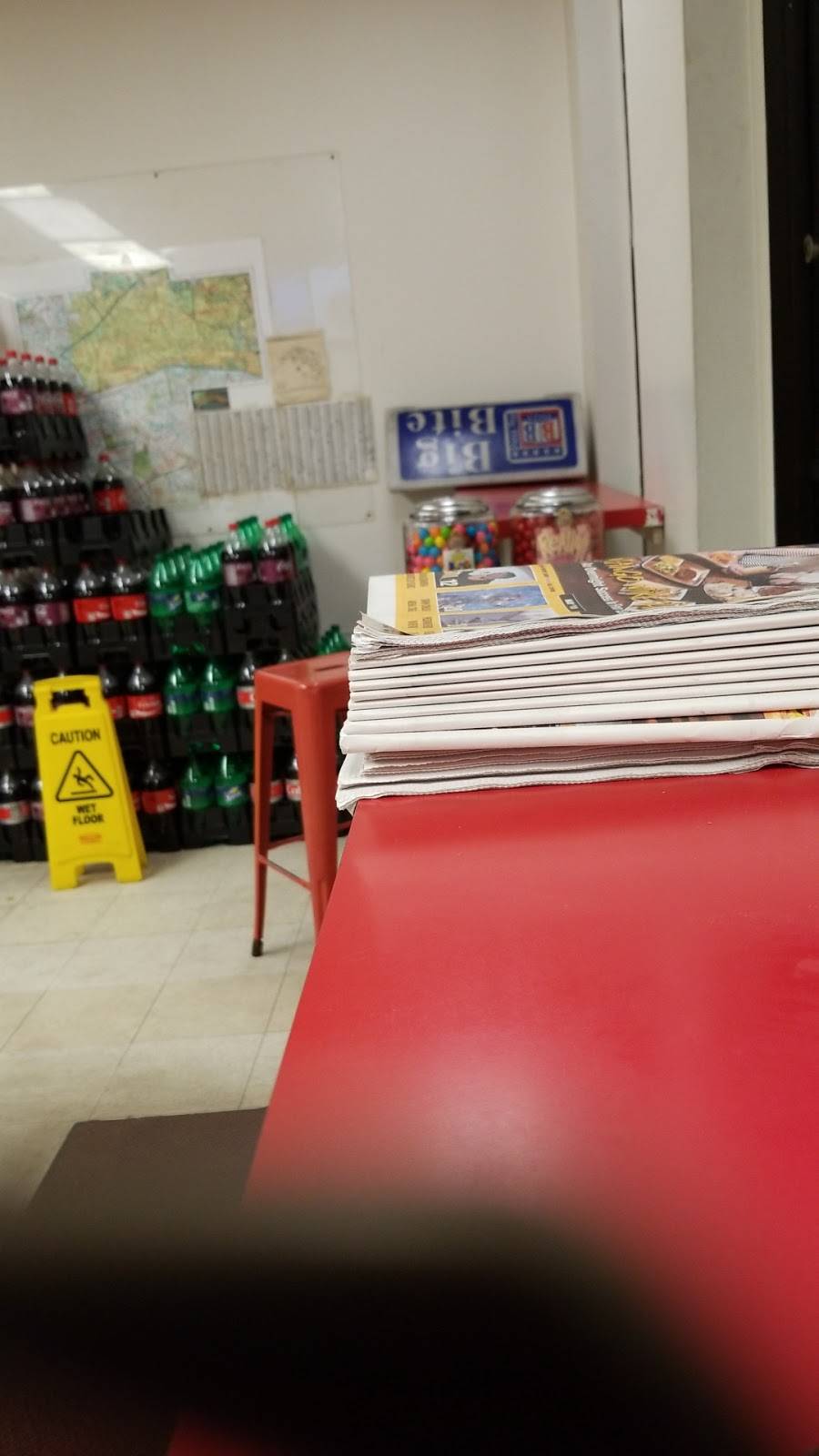 Big Bite Pizza | meal takeaway | 4620, 666 S Pickett St, Alexandria, VA 22304, USA | 7037511000 OR +1 703-751-1000