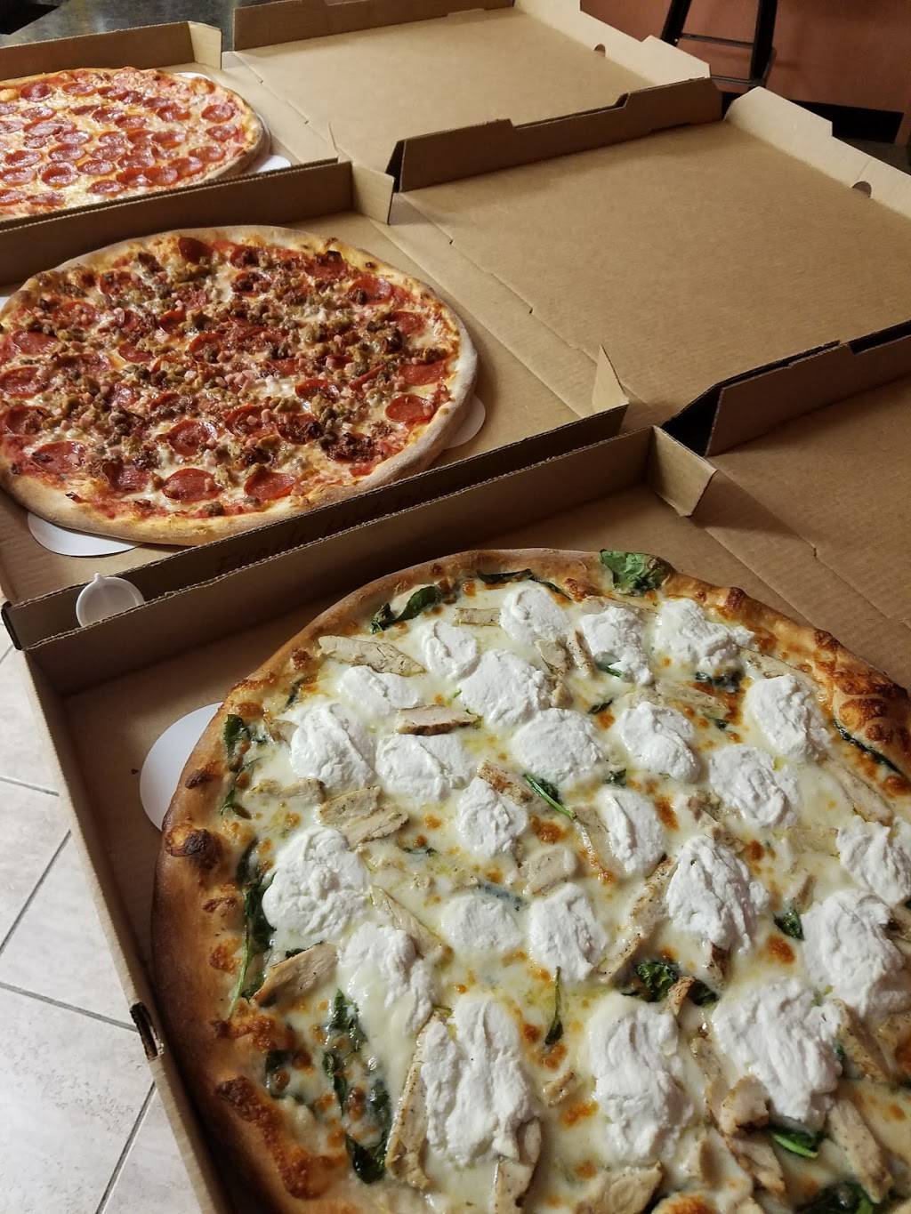 Pine Island Pizza | restaurant | 5465 Pine Island Rd, Bokeelia, FL 33922, USA | 2392837992 OR +1 239-283-7992