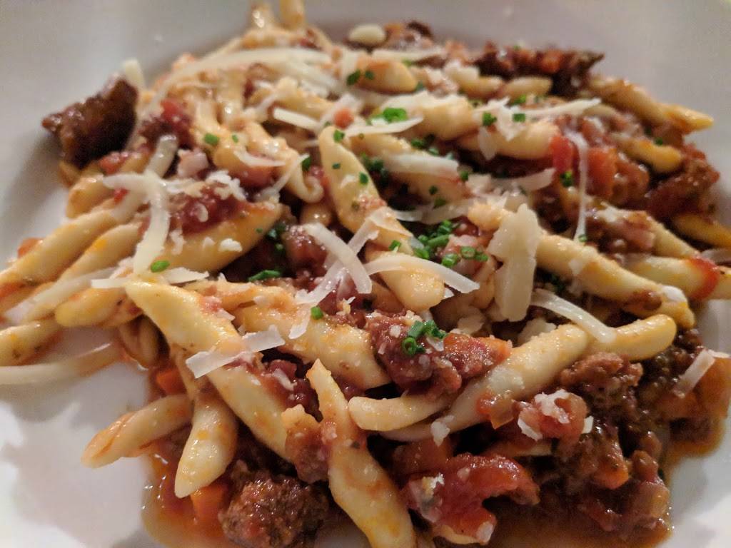 The Brickhouse Run | restaurant | 407-409 Cockade Alley, Petersburg, VA 23803, USA | 8048621815 OR +1 804-862-1815