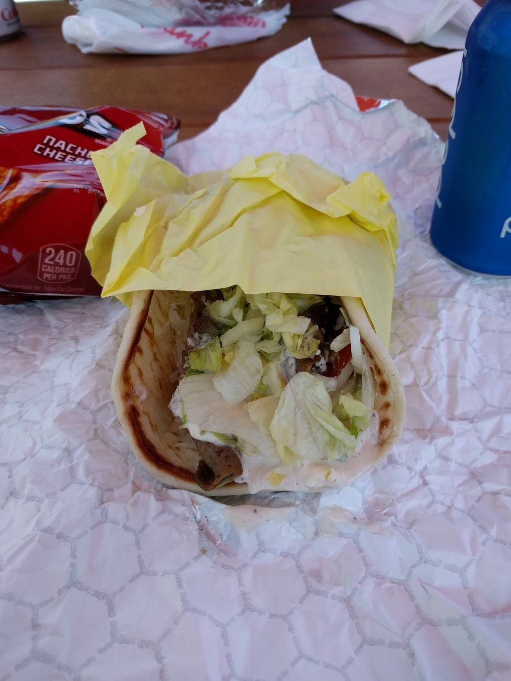 Getta Gyro | restaurant | 16313 SE 1st St, Vancouver, WA 98684, USA | 3608917112 OR +1 360-891-7112