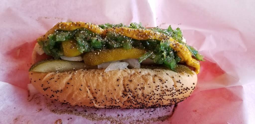 Big Star Dogs | restaurant | 4208 US Hwy 27 S, Sebring, FL 33870, USA | 8634515673 OR +1 863-451-5673