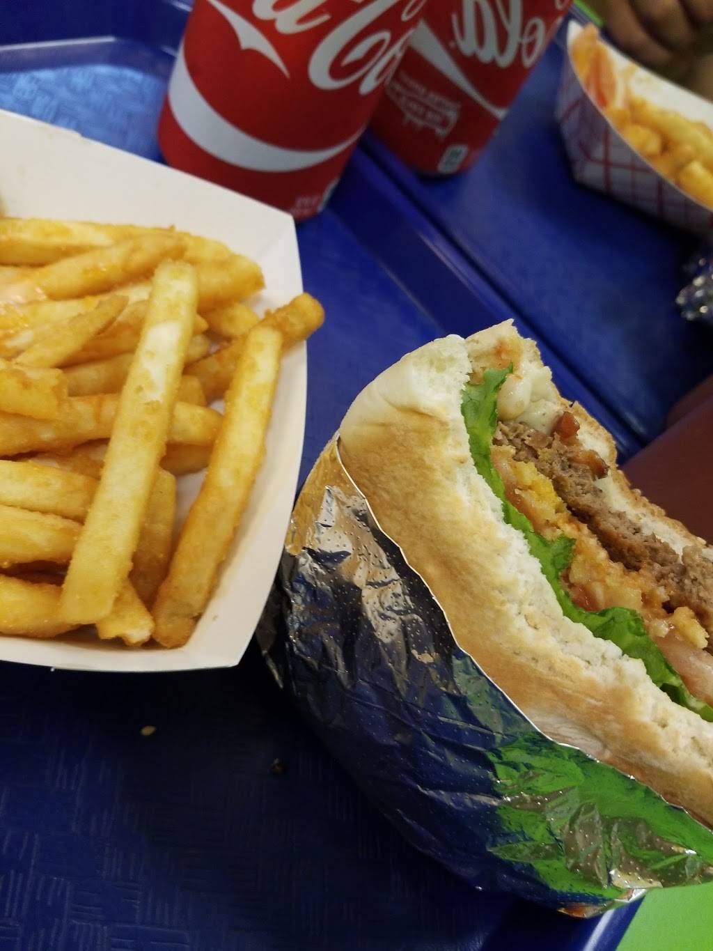 El Perro | restaurant | 80-26 Northern Blvd, Jackson Heights, NY 11372, USA | 7184240763 OR +1 718-424-0763