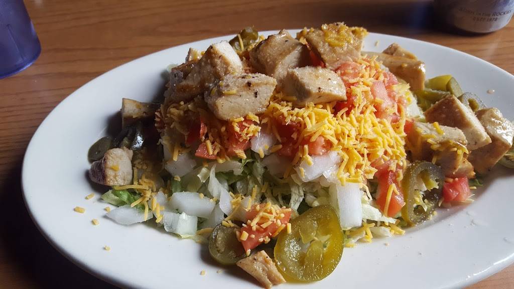 The UpTown Bar & Cafe | restaurant | 101 S Main St, Crystal, MI 48818, USA | 9892356565 OR +1 989-235-6565