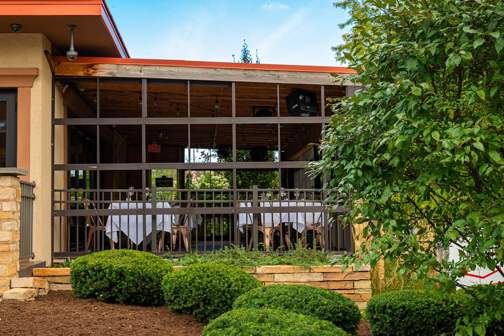 Coppolillos Italiano | restaurant | 160 E Cook Ave, Libertyville, IL 60048, USA | 8477734234 OR +1 847-773-4234