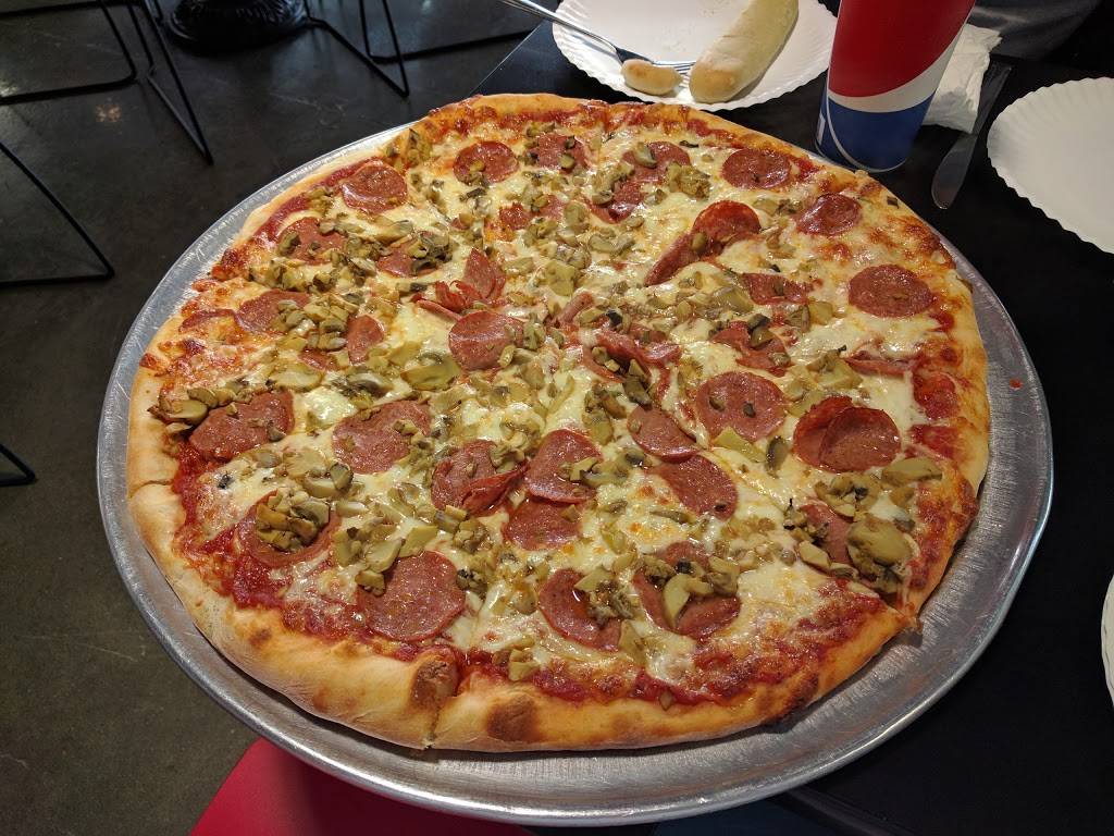 Flying Pizza | restaurant | 223 N Main St, Dayton, OH 45402, USA | 9372228031 OR +1 937-222-8031