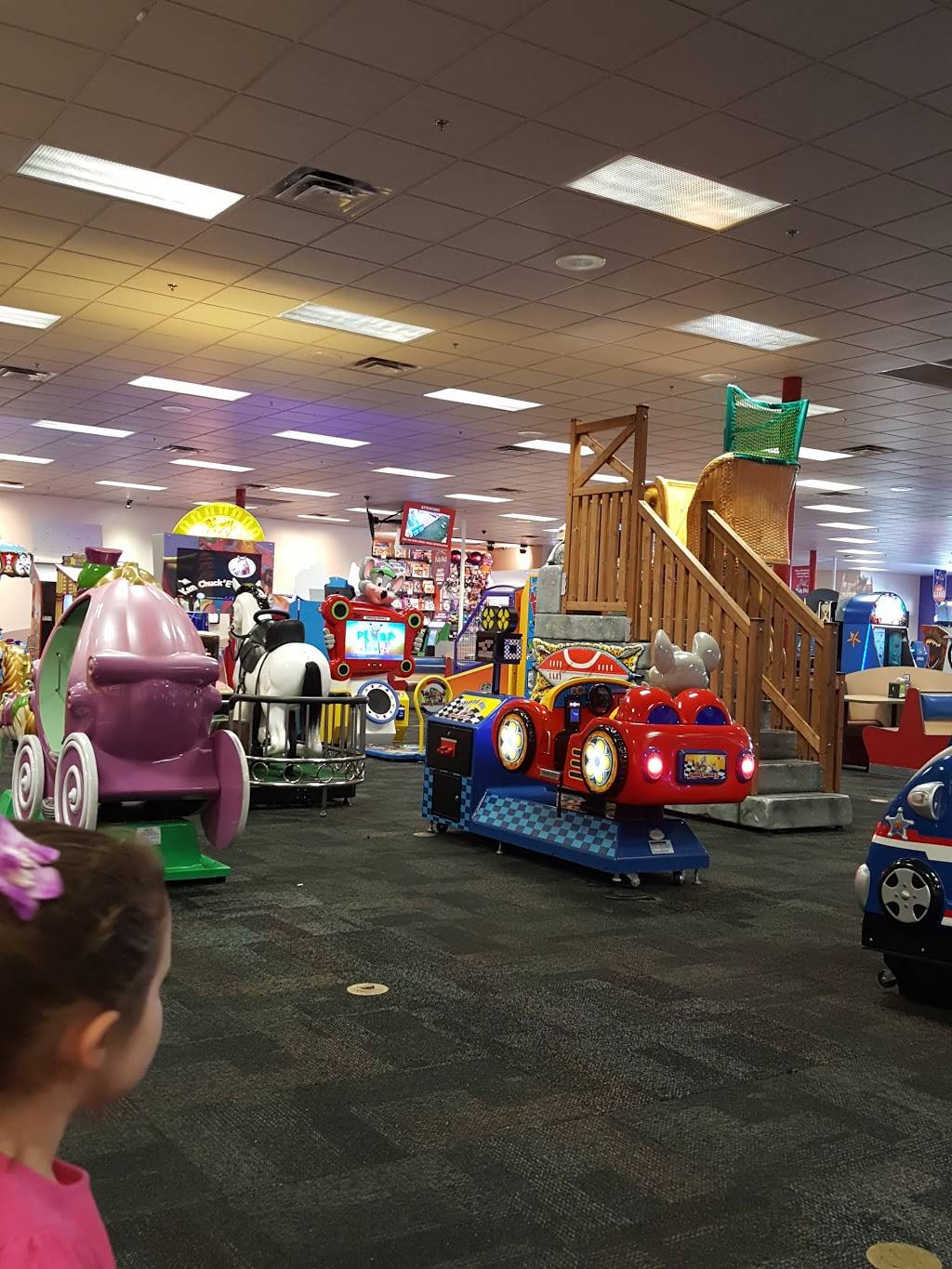 Chuck E. Cheeses | restaurant | 44410 Valley Central Way, Lancaster, CA 93536, USA | 6619455453 OR +1 661-945-5453
