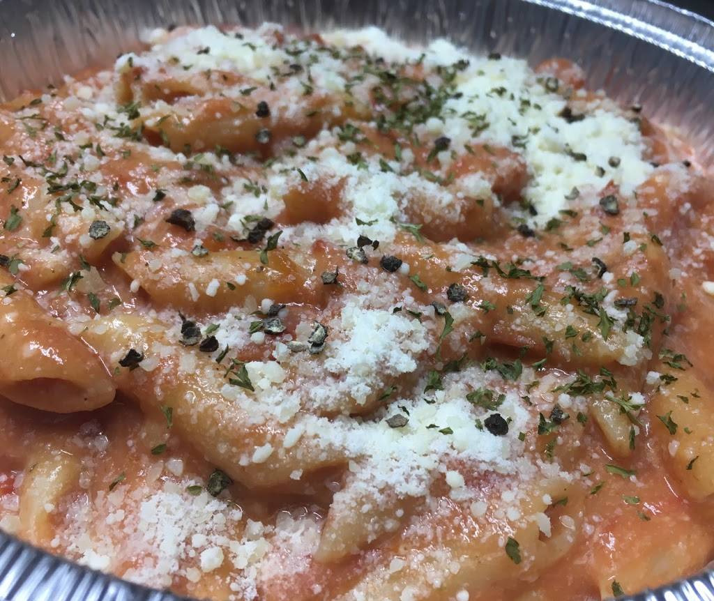 The Luv Shak | restaurant | 2625FWest, Oxford Loop, Oxford, MS 38655, USA | 6628323929 OR +1 662-832-3929