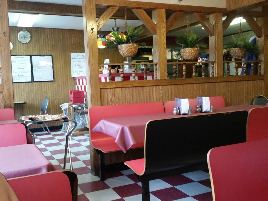 Pizza Star | restaurant | 104 E Allegheny St, Martinsburg, PA 16662, USA | 8147934404 OR +1 814-793-4404