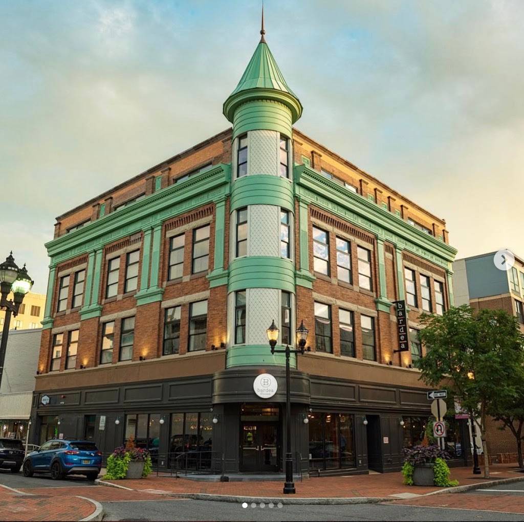 Bardea Food & Drink | restaurant | 620 N Market St, Wilmington, DE 19801, USA | 3024262069 OR +1 302-426-2069
