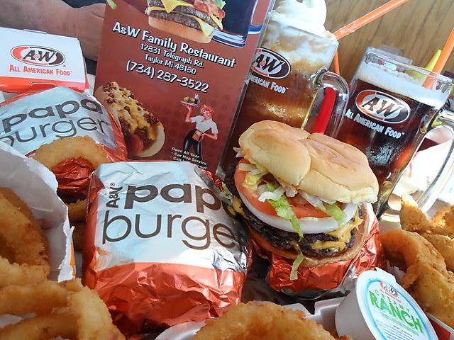 A&W | restaurant | 1467 Southfield Rd, Lincoln Park, MI 48146, USA | 3133825090 OR +1 313-382-5090