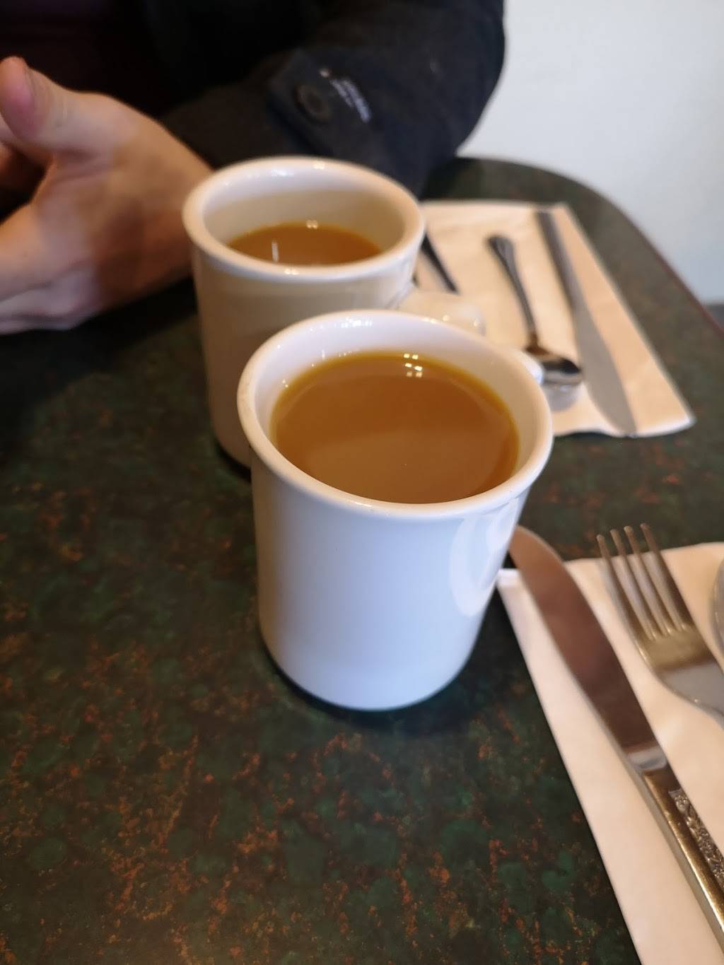 Judys Place | restaurant | 21 William St S, Lindsay, ON K9V 3A3, Canada | 7058784719 OR +1 705-878-4719