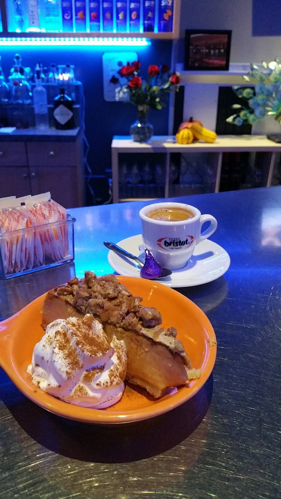 Incognito Bistro & Lounge | restaurant | 1606 Acushnet Ave, New Bedford, MA 02746, USA | 5089933933 OR +1 508-993-3933