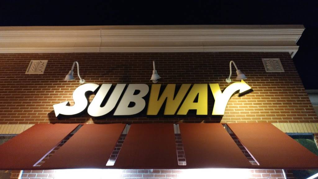Subway | restaurant | 3548 Avalon Park E Blvd #2, Orlando, FL 32820, USA | 4073826218 OR +1 407-382-6218