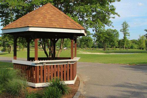 Honey Bee Golf Club | restaurant | 2500 S Independence Blvd, Virginia Beach, VA 23456, USA | 7574712768 OR +1 757-471-2768