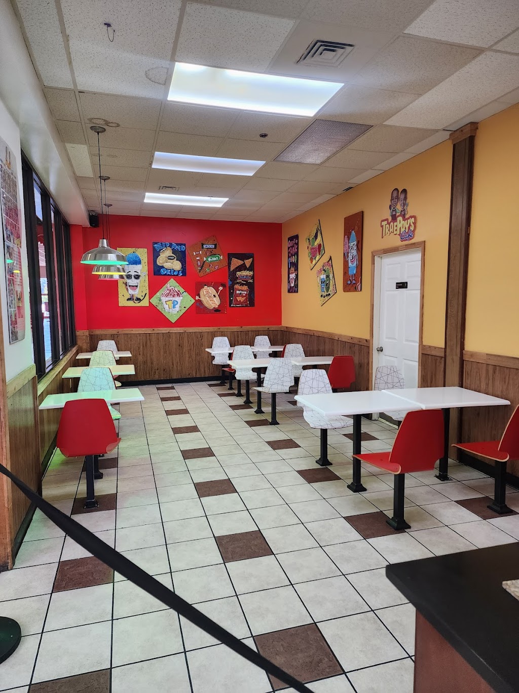 TraePay’s Cafe | restaurant | 3295 Joe Treadwell Dr Suite B, Mobile, AL 36606, USA | 2513843041 OR +1 251-384-3041