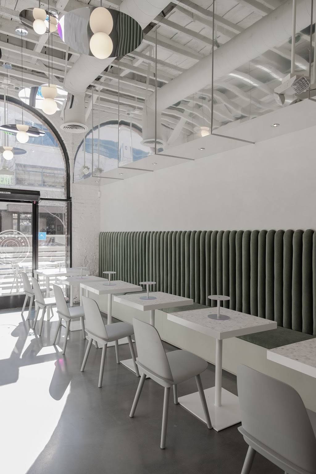 Interstellar | restaurant | 109 Broadway, Santa Monica, CA 90401, USA | 3103108820 OR +1 310-310-8820