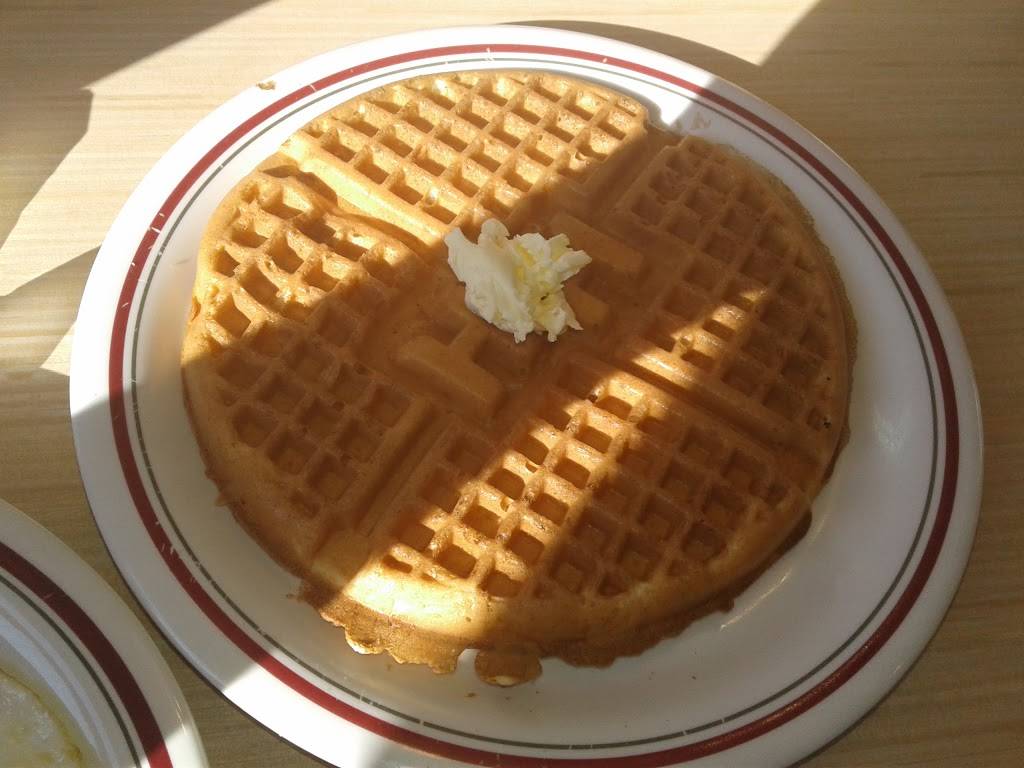 Huddle House | restaurant | 2424 E, US-76, Marion, SC 29571, USA | 8432750370 OR +1 843-275-0370